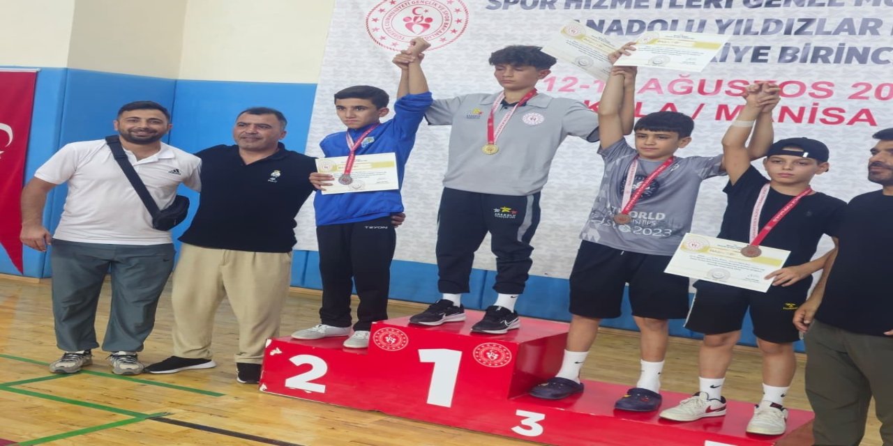 Şırnaklı Sporcu, 600 Sporcu Arasından Türkiye 2.’si Oldu