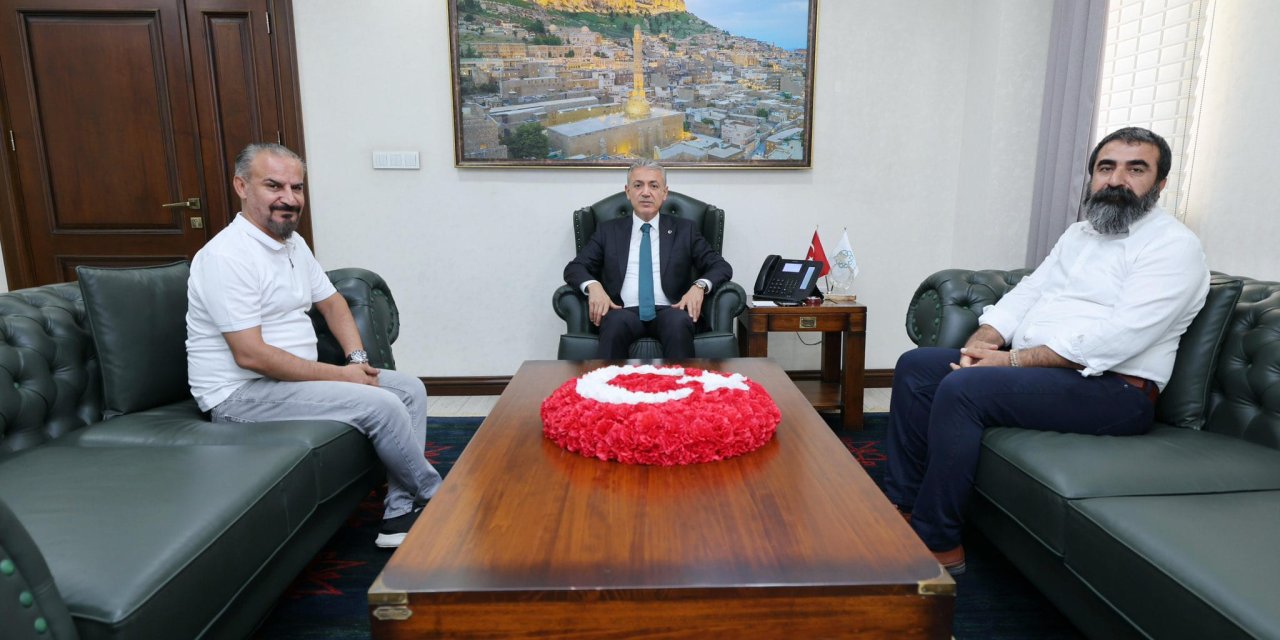 Şırnak Gazeteciler Cemiyeti Başkanı Azizoğlu'ndan, Mardin Valisi Akkoyun’a Ziyaret
