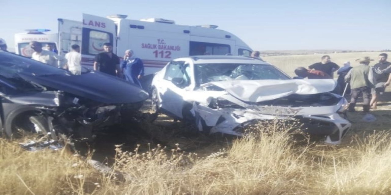 Diyarbakır’da iki otomobilin çarpıştığı kazada 6 kişi yaralandı