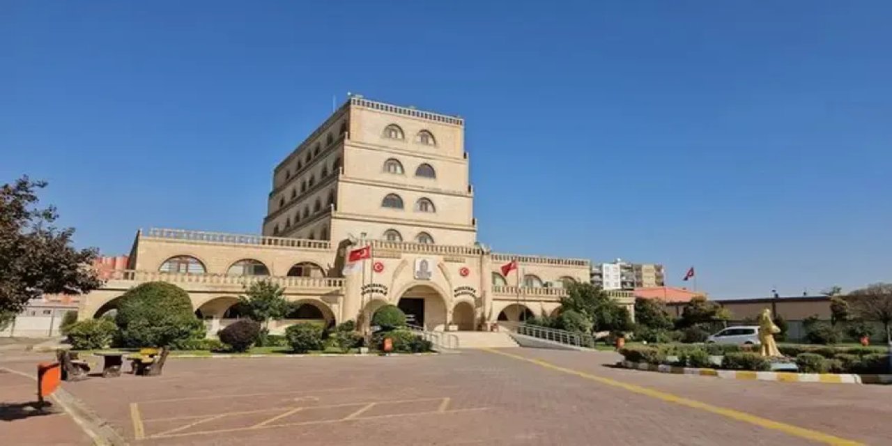 DEM Parti Kızıltepe'de 9 Kişiyi İhraç Ettiğini Açıkladı