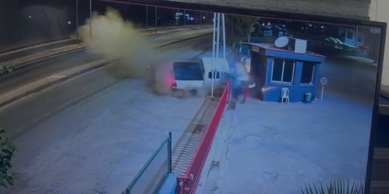 Şırnak’ta Trafik Kazası: 1 Yaralı-Kaza Anı Kameraya yansıdı