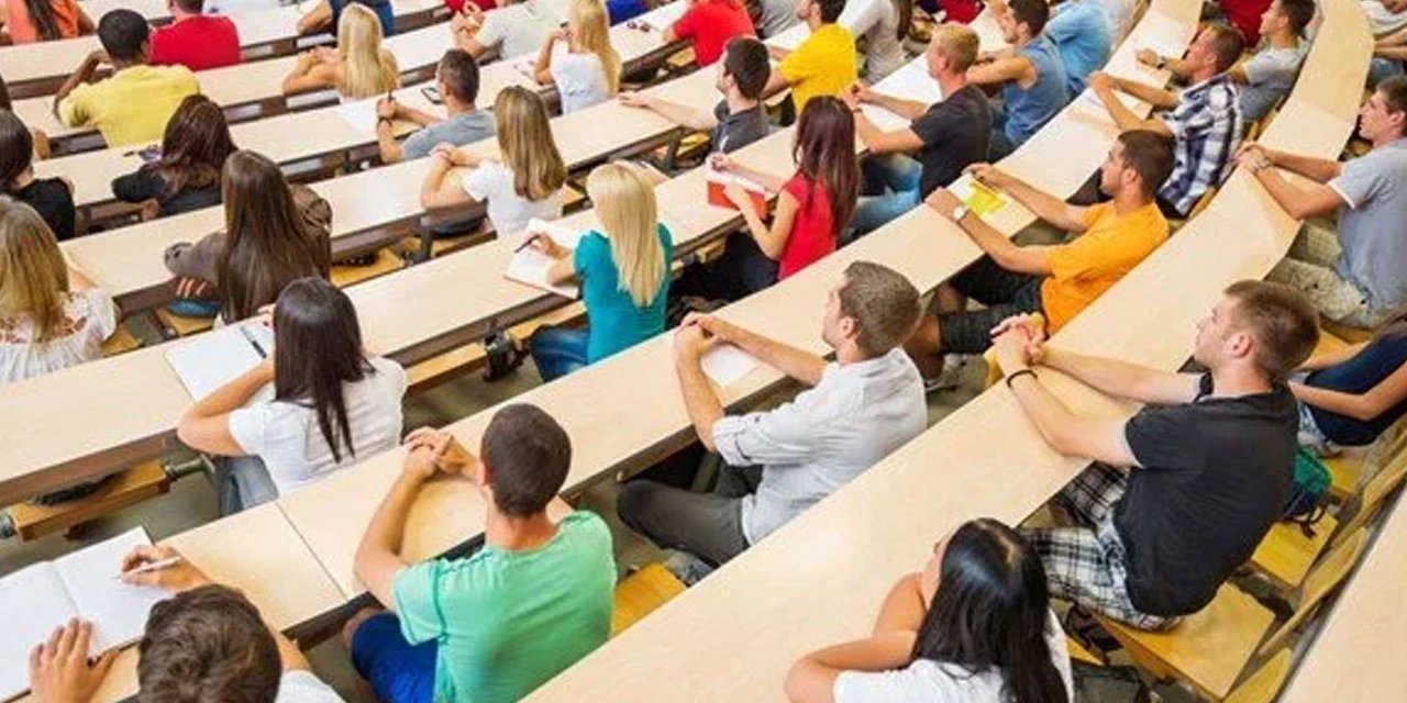 Üniversite Adayları Dikkat: E-Kayıt İçin Son Gün