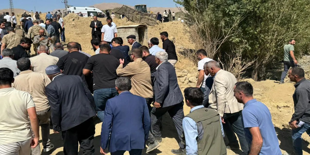 Şantiyede Feci İş Kazası: Kepçe Operatörü Hayatını Kaybetti!