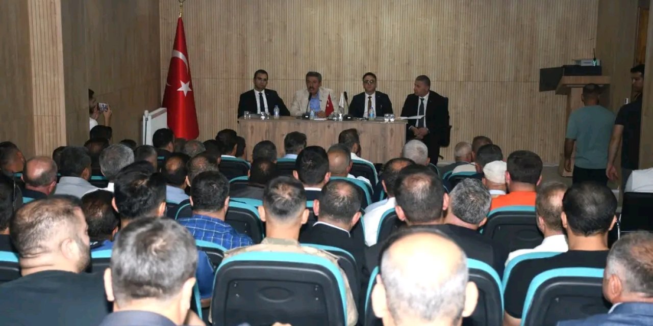 Şırnak’ın iki ilçesinde muhtarlarla istişare toplantısı yapıldı