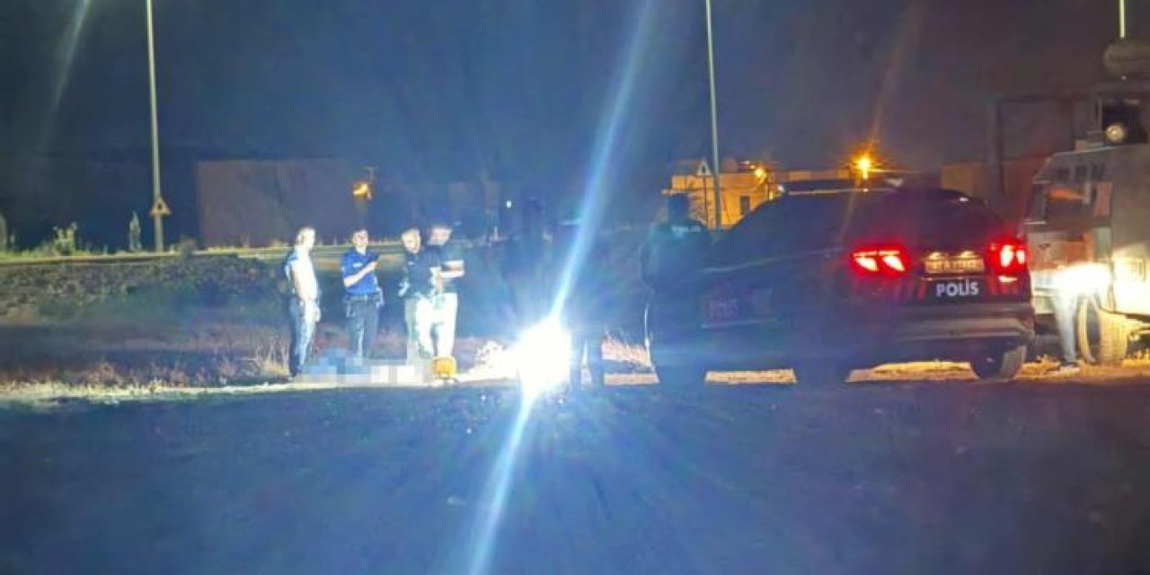 Kızıltepe'de boş arazide bir cenaze bulundu