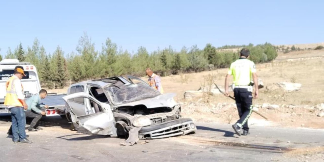Belediye başkanının makam şoförü, trafik kazasında hayatını kaybetti