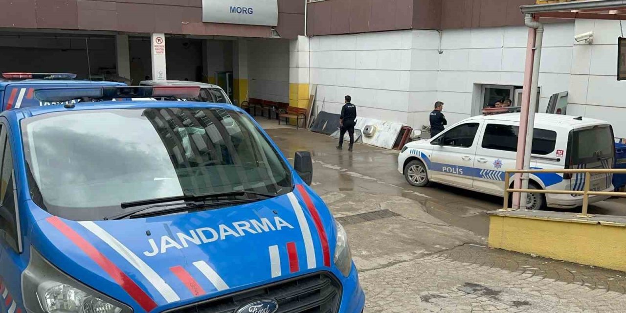 Kamp Yapmaya Gelen Genç Boğularak Hayatını Kaybetti