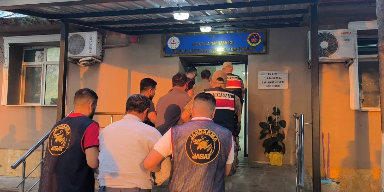 Diyarbakır'da aranan 65 firari yakalandı