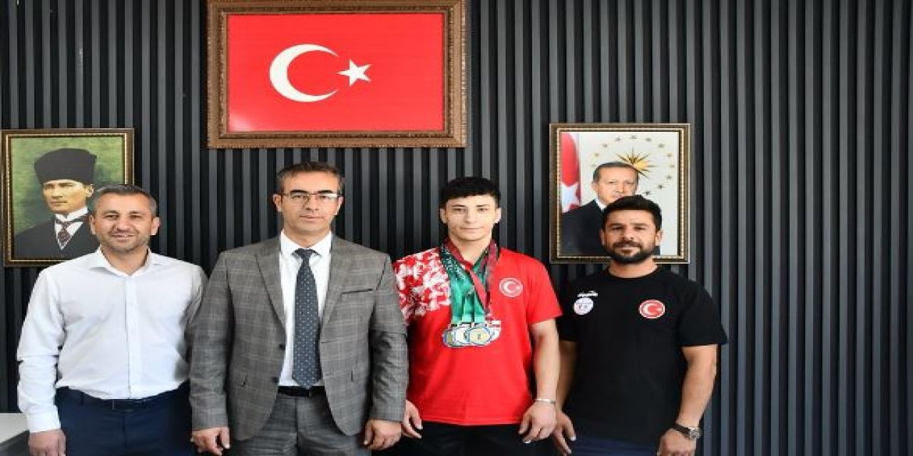 Şırnaklı Milli Halterci Adem Algül’den Asya Şampiyonası’nda 3 Altın Madalya