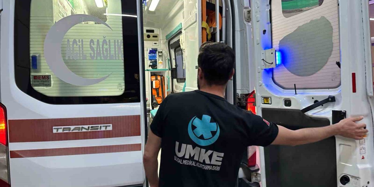 Vali Yardımcısının Bulunduğu Araç Kaza Yaptı: 1 Yaralı