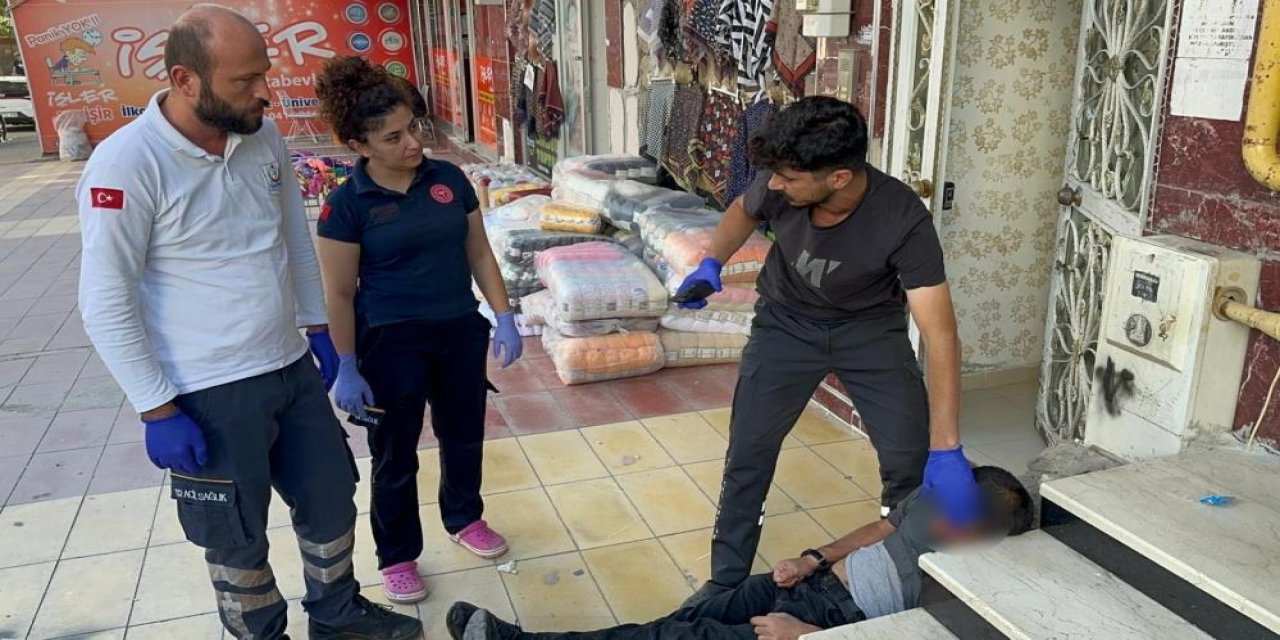 Madde bağımlısı genç yere yığılıp kaldı