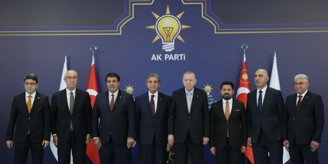 CHP, DP, DEVA ve YRP’den 7 Belediye Başkanı AK Parti’ye Geçti