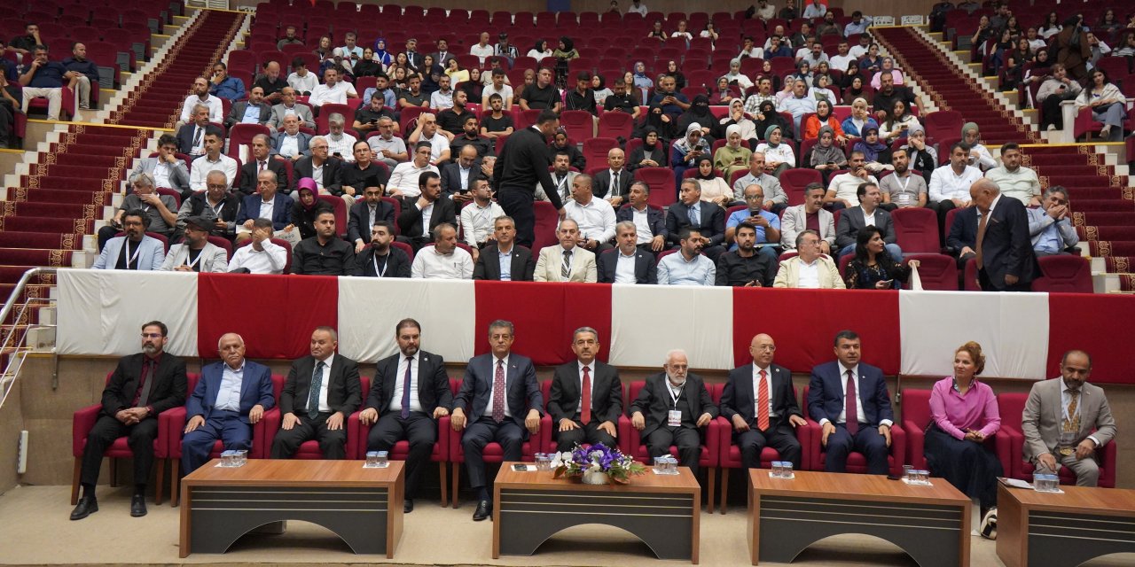 Şırnak’ta “Uluslararası İbnü’l-Esîr el-Cezerî Kardeşler Sempozyumu” Başladı