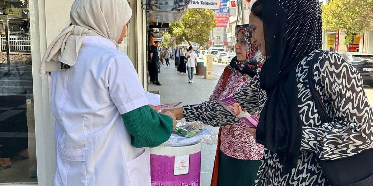 Silopi’de Meme Kanseri Farkındalık Ayı Etkinliği: “Erken Teşhis Hayat Kurtarır”