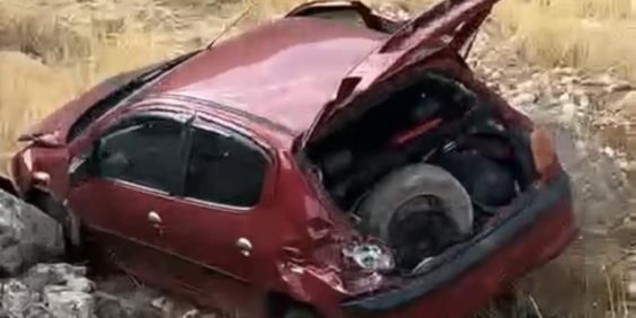 Mardin'de iki ayrı trafik kazasında 5 kişi yaralandı