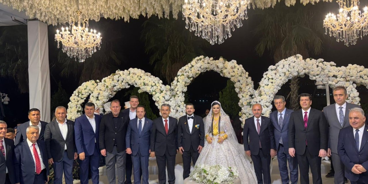 Bakan Yardımcısı Aktaş, Şırnak’ta Düğüne Katıldı
