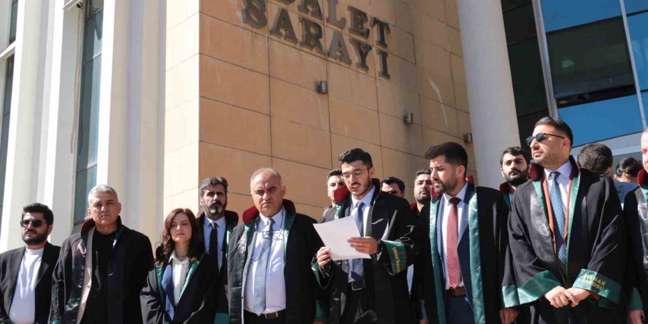 Şırnak’ta Genç Avukatlar Ücret Tarifesinin Değiştirilmesini Talep Etti