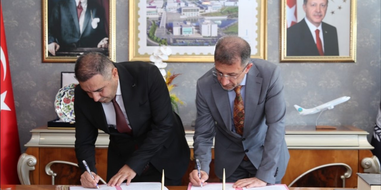Şırnak Üniversitesi ile İŞKUR Arasında Gençlik Programı İş Birliği Protokolü İmzalandı
