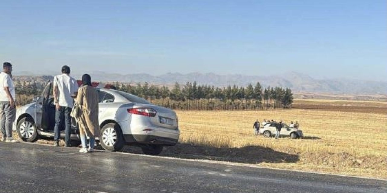 Siirt'te takla atan otomobildeki anne ve çocuğu yaralandı