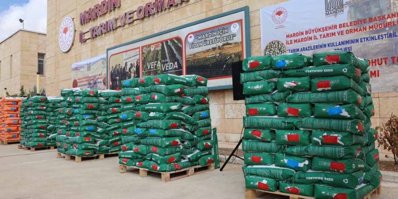 Mardin'de çiftçilere 96 ton nohut ve mercimek tohumu dağıtıldı