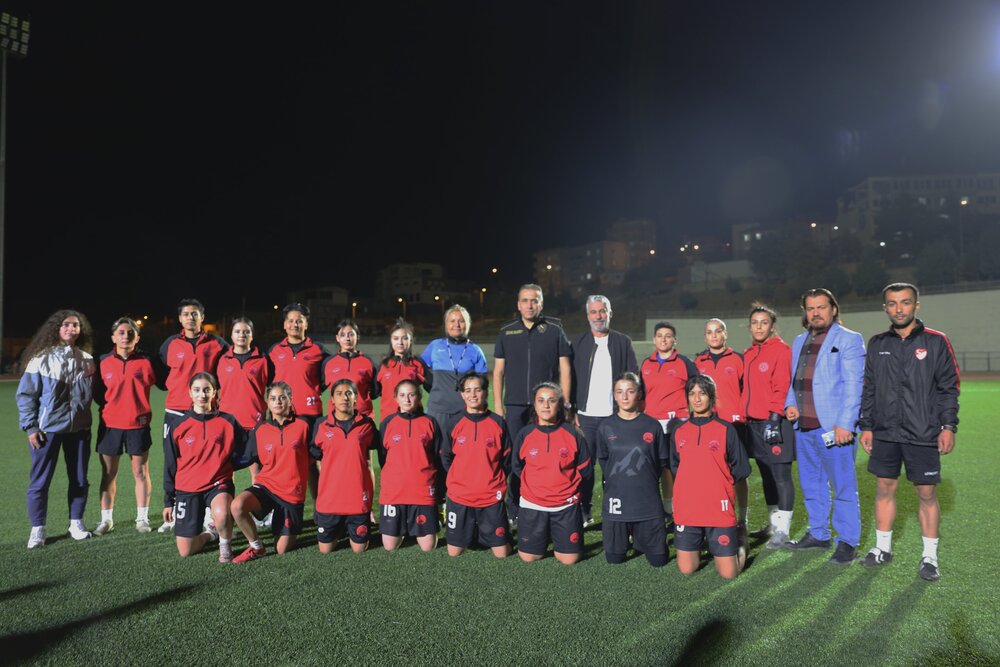 Şırnak İl Emniyet Müdürü Sazak, Şırnak Kadın Spor Kulübüne destek ziyaretinde bulundu