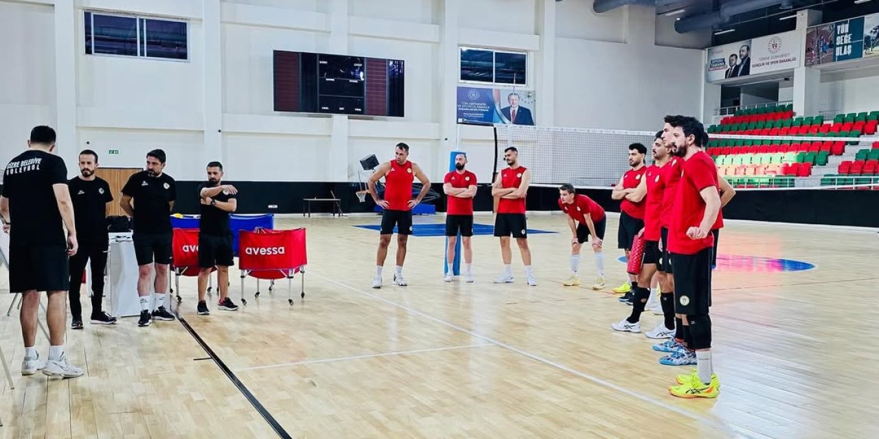 Cizre Belediyespor, İBB Spor maçının hazırlıklarını tamamladı