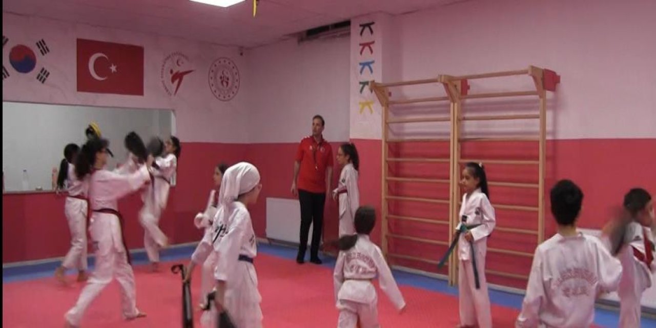 Siirtli kızlar, boyları uzasın diye başladılar, Avrupa’da altın madalya kazandı