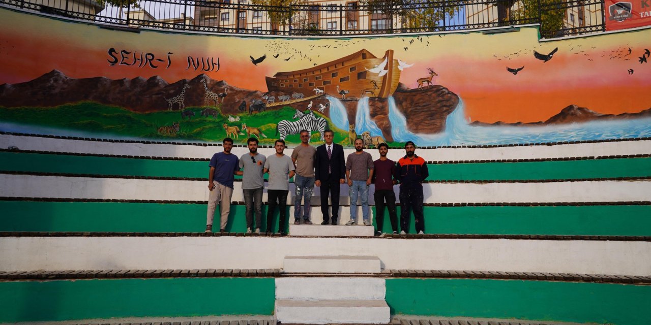 Şırnak’ta Sanat Şehri Renklendiriyor! Başkan Yarka Kent Meydanı’ndaki Çalışmaları İnceledi