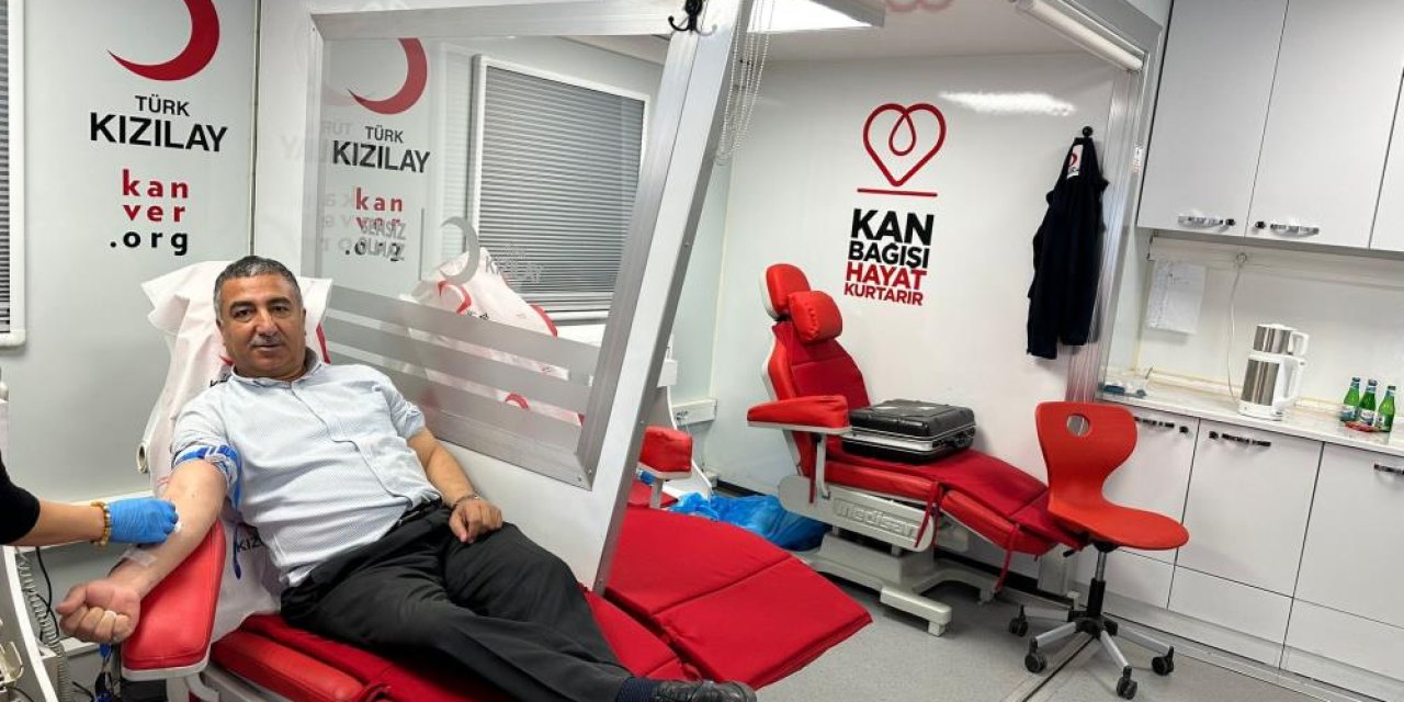 Şırnak Sağlık-Sen Şube Başkanı Anmal kan bağışında bulunarak çağrı yaptı