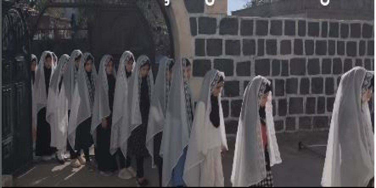 İdil’de “Başımın Üstünde Yerin Var” Tesettür Etkinliği Düzenlendi