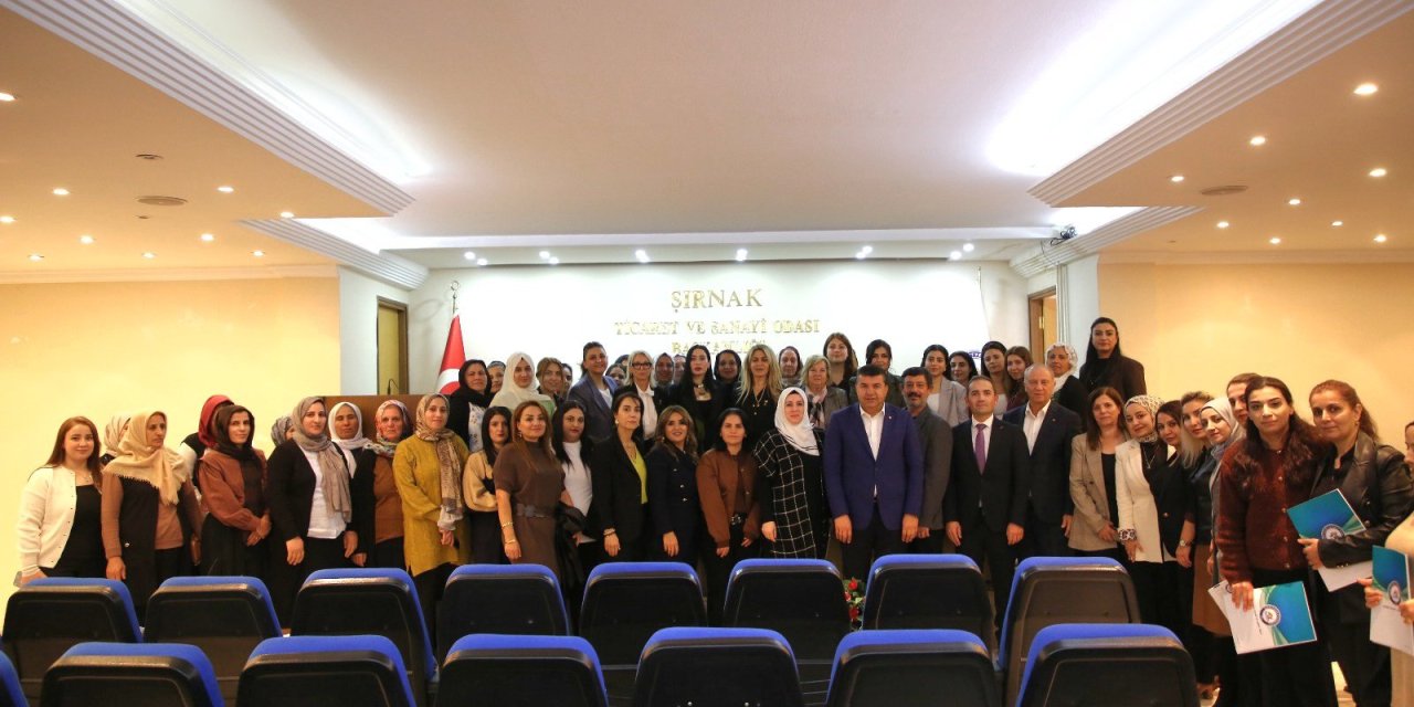 Şırnak’ta Kadın Girişimcilere Büyük Destek: “Tarımda Kadın Eli Şırnak” Belge Töreni Gerçekleştirildi
