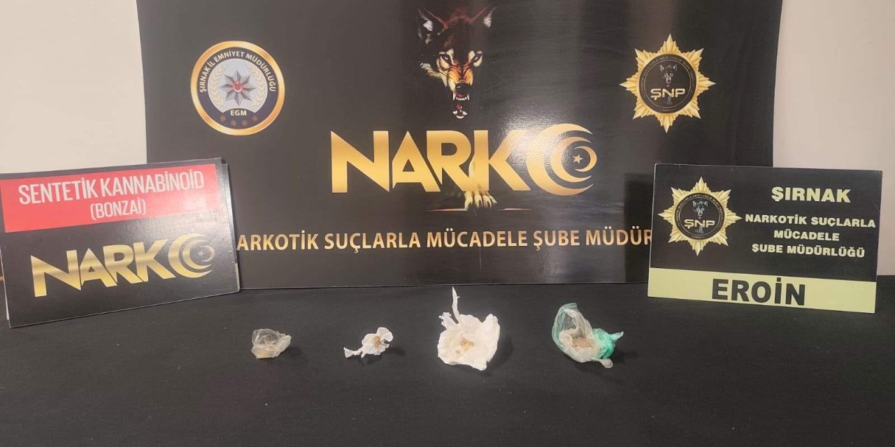 Şırnak'ta üzerlerinde eroin ve kannobinoid maddesi bulunan 4 kişi yakalandı