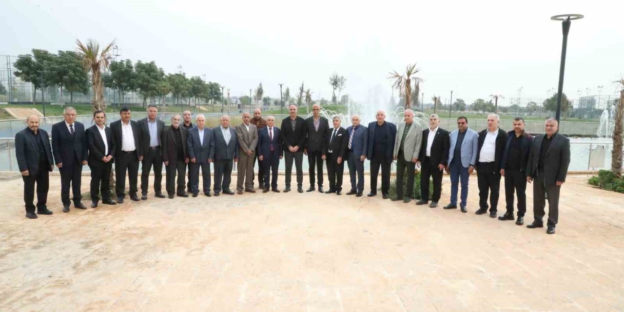 Eyyübiye’de Belediye Ve İlçe Esnafından Temizlik İçin Ortak Adım