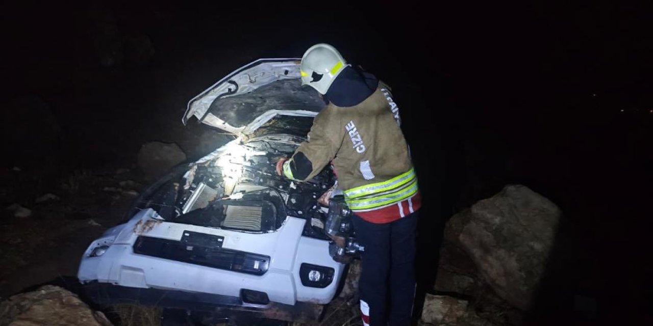 Şırnak’ta Kamyonet Şarampole Yuvarlandı: 5 Kişi Yaralandı