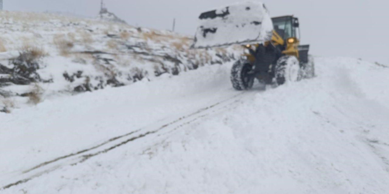 Şırnak Beyaza Büründü, Habur Çayı Debisi Yükseldi