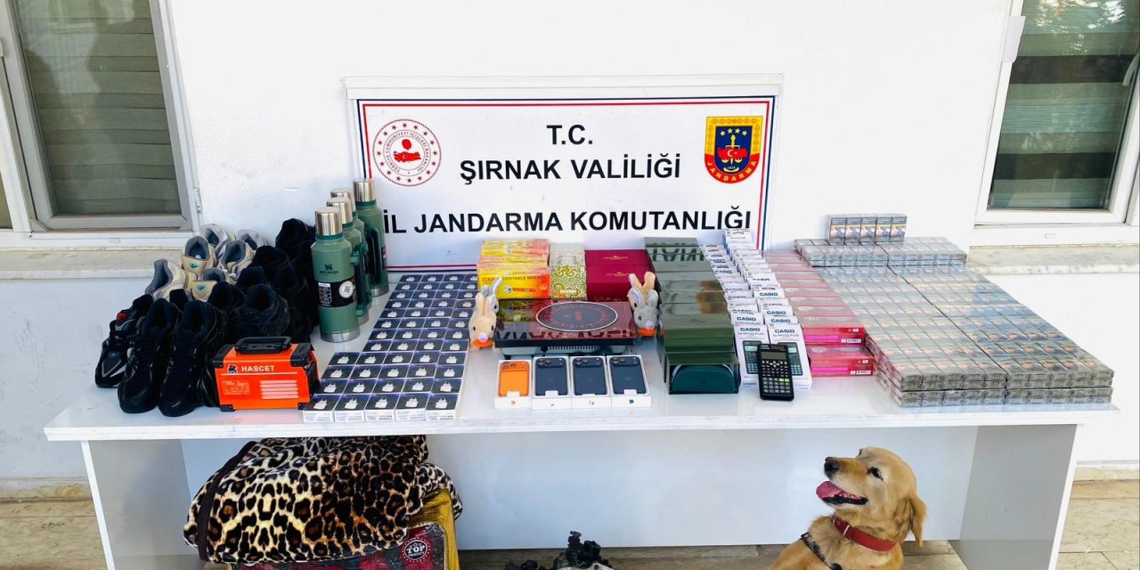 Şırnak’ta Jandarma 14 Milyonluk Kaçak Malzeme Ele Geçirdi