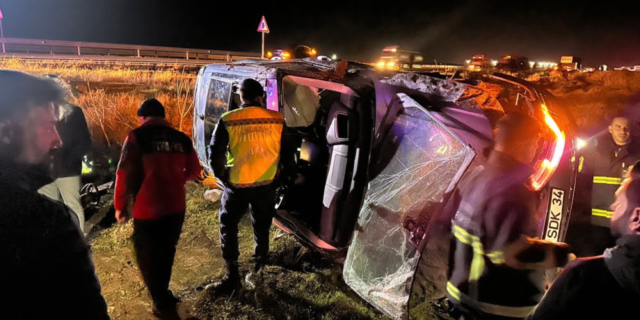 Nusaybin'de şarampole devrilen araçtaki 4 kişi yaralandı