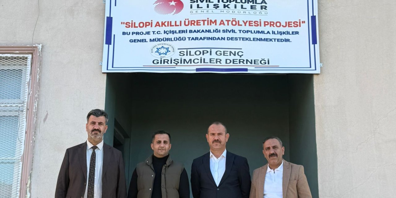 Silopi’de “Akıllı Üretim Atölyesi” Hizmete Girdi: Gençlere Yazılım ve Robotik Eğitimi Sunacak