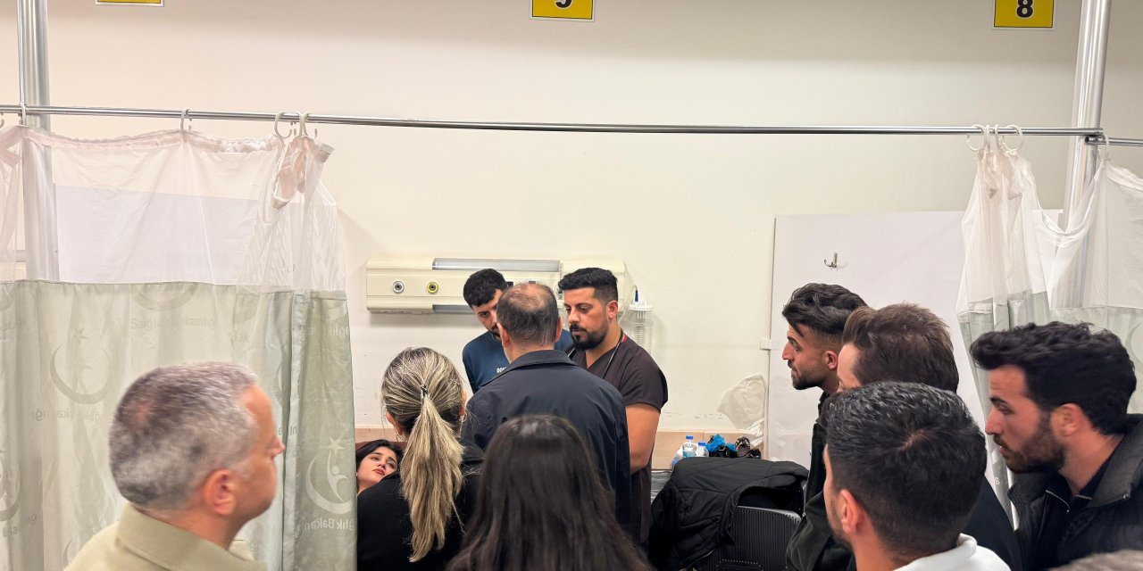 Yurtta kalan 50 öğrenci zehirlenme şüphesiyle hastaneye kaldırıldı