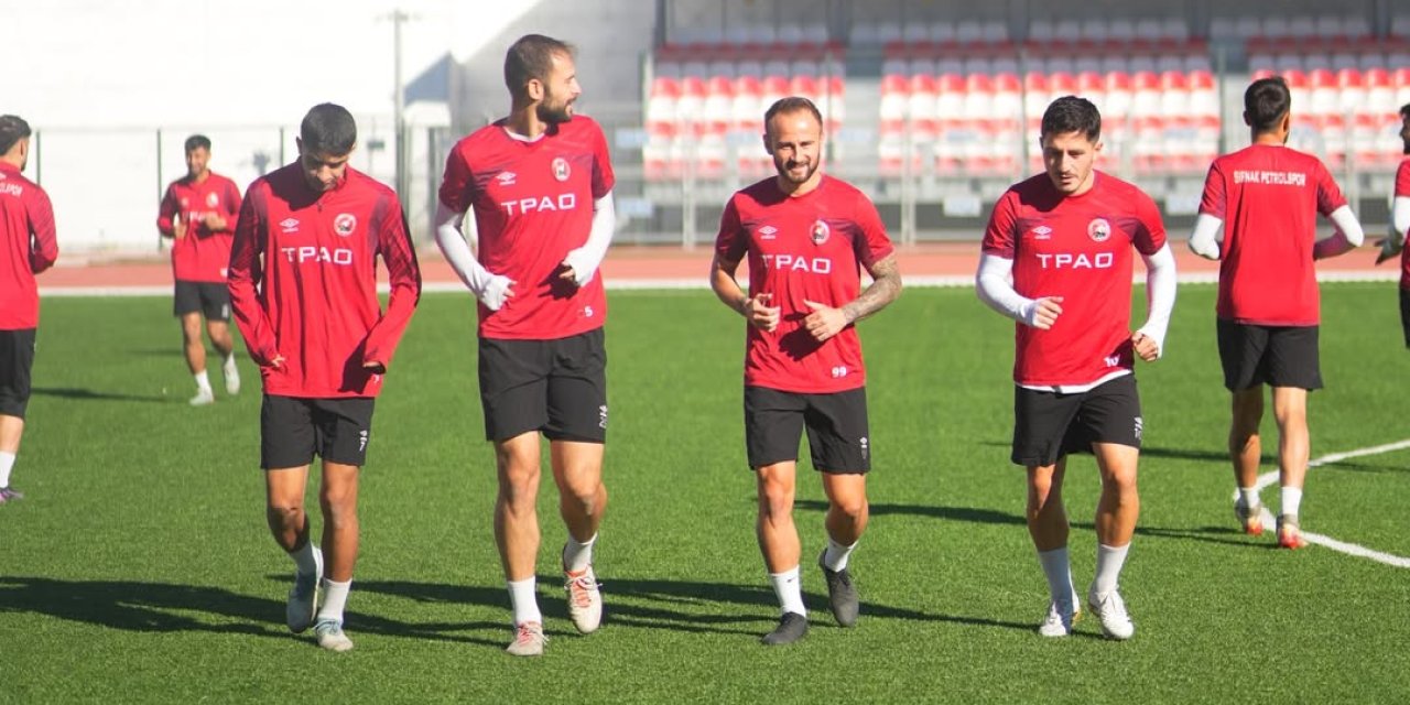 Şırnak Petrolspor, Yeni Teknik Ekiple Sahaya Çıkıyor: Kritik Maç İçin Geri Sayım Başladı