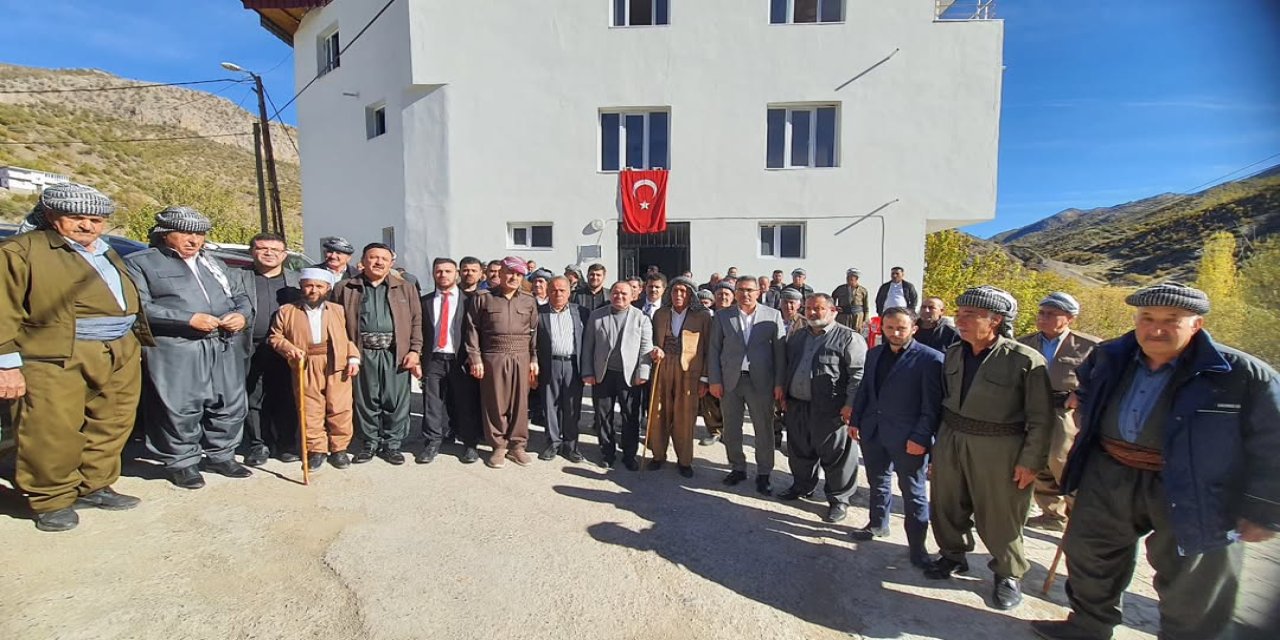 Yemişli Köyü’nde Kuran Kursu, Taziye Evi ve Lojman Dualarla Hizmete Açıldı