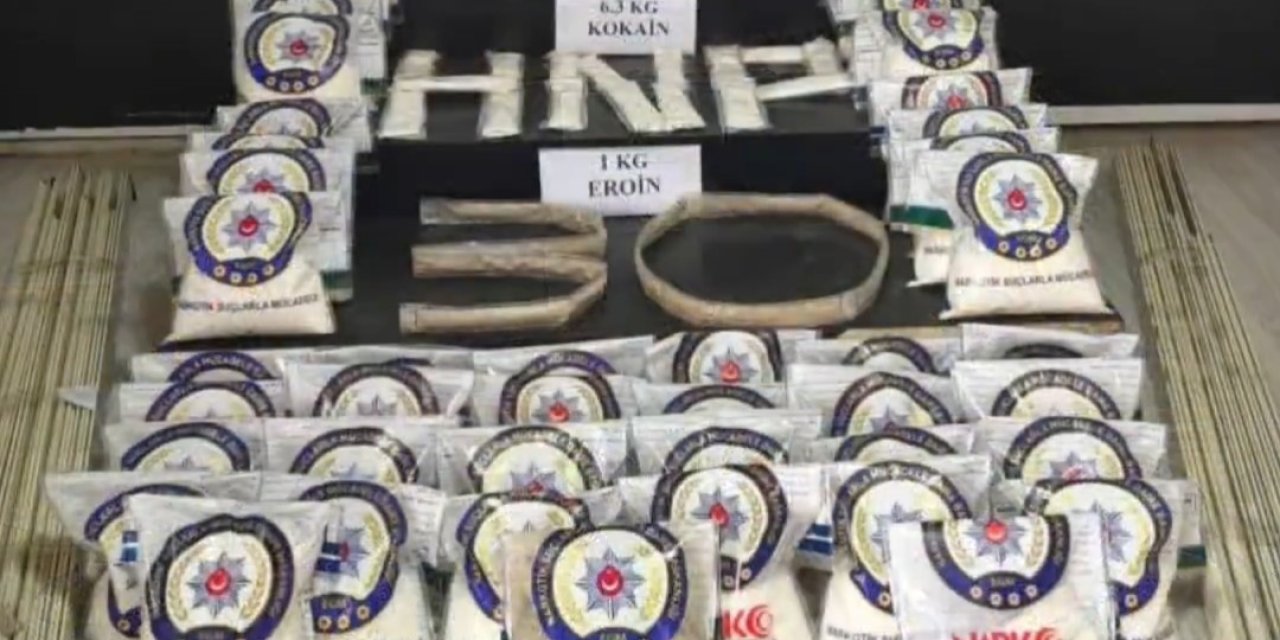 Hakkari’de arama yapılan bir kamyonette 87 kilo uyuşturucu ele geçirildi