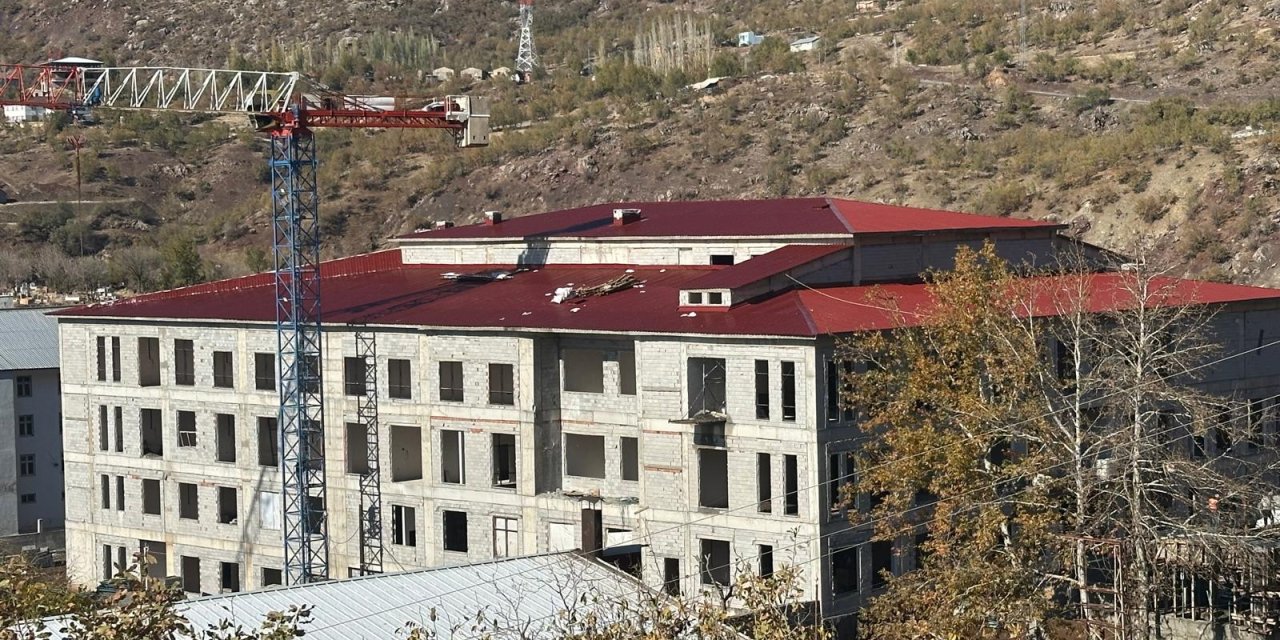 Beytüşşebap Devlet Hastanesi Durma Noktasında! İşte Sebebi