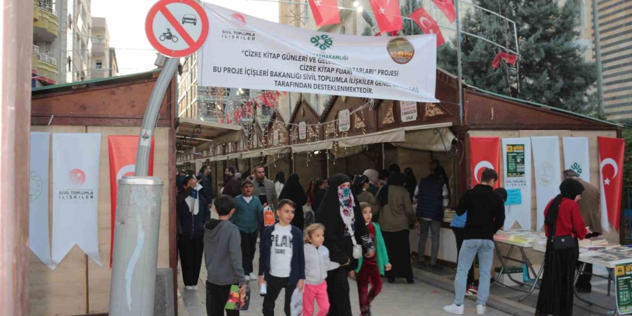 Yazarlar Cizre Kitap Fuarı’nı Değerlendirdi