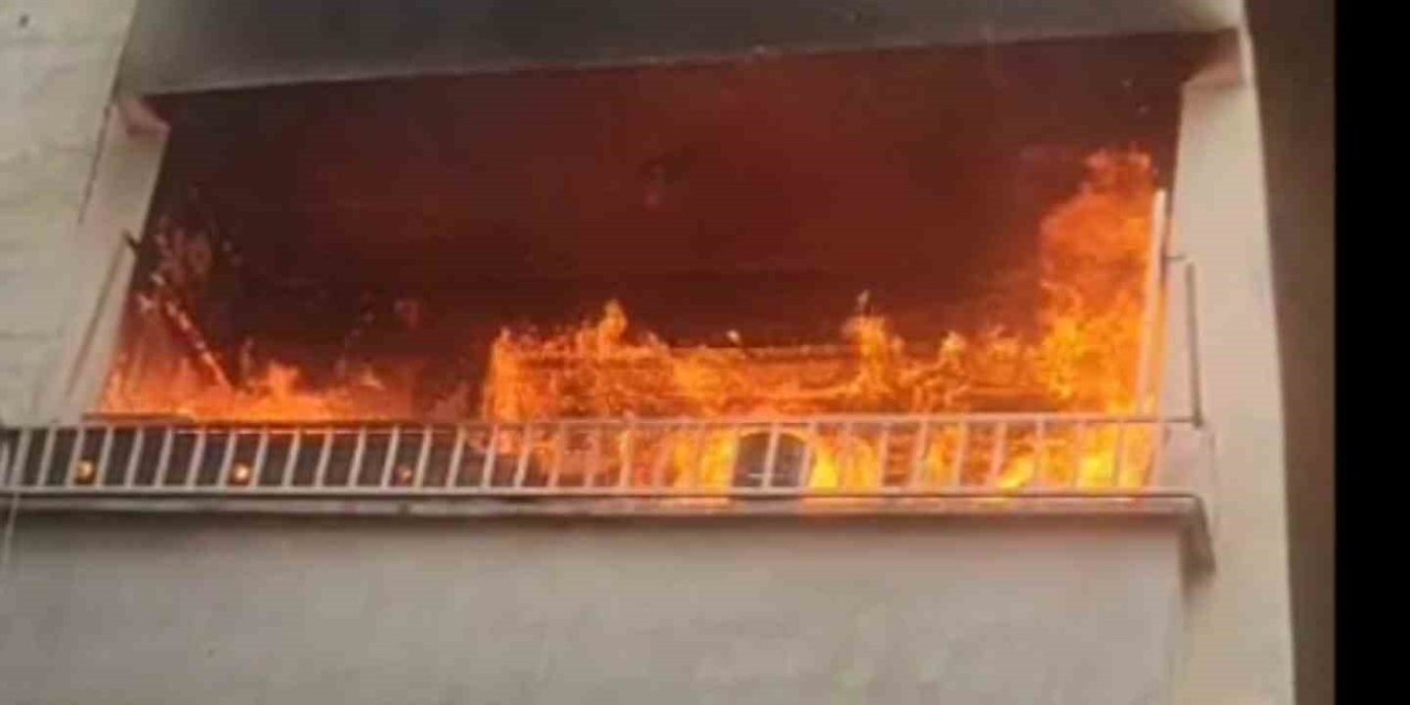 Şanlıurfa’da Korkutan Yangın: Apartman Dairesi Alev Alev Yandı