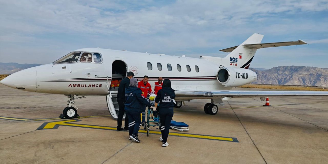 Şırnak'ta Kalp Rahatsızlığı Olan 1 Yaşındaki Bebek Ambulans Uçakla Ankara'ya Sevk Edildi