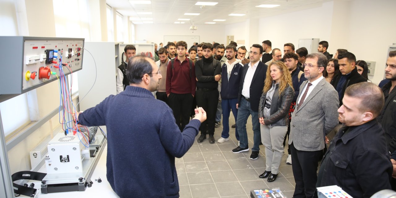 Şırnak'ta Yeni Nesil Elektrik Laboratuvarı Açıldı