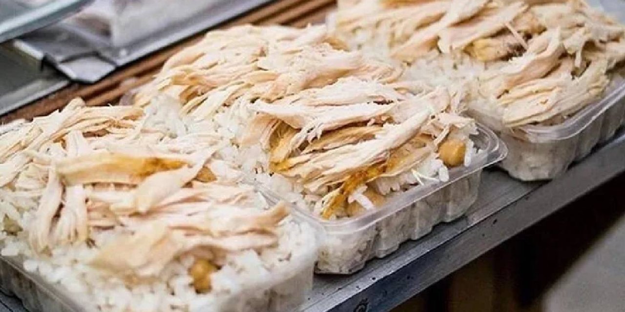 Tavuk yemeği yine hastanelik etti: 30 işçi zehirlendi