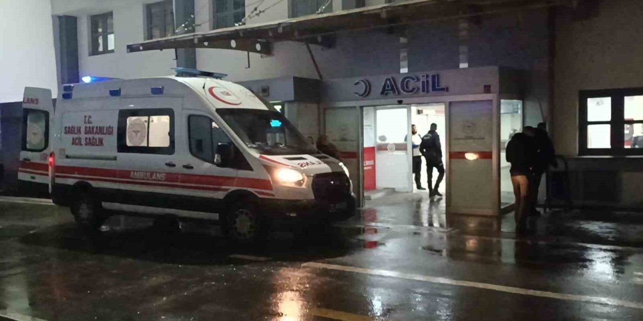 Batman’da 18 Yaşındaki Genç Bıçaklandı