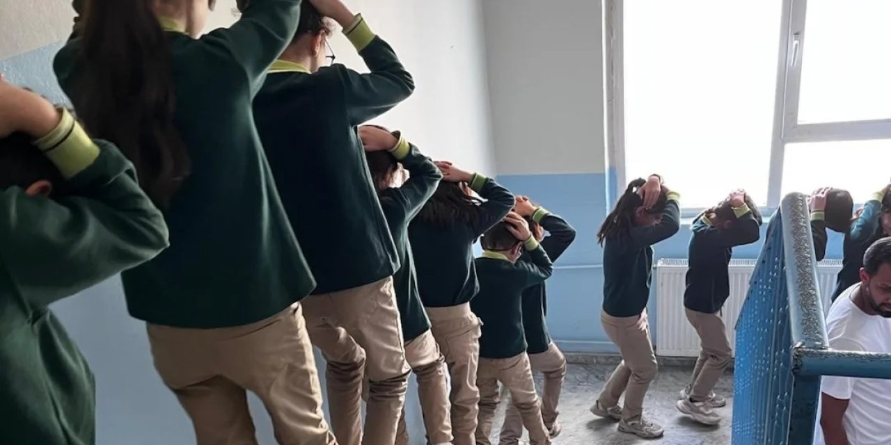 Şırnak’ta Okullarda Afet Farkındalık Eğitimleri Sürdürülüyor